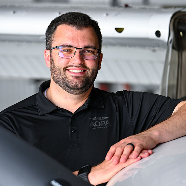 AOPA communications director Jay Wiles at Frederick Municipal Airport in Frederick, Maryland, June 10, 2025. Photo by David Tulis.